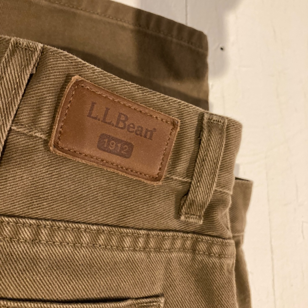Like New LL Bean Tan Beige Casual Khakis